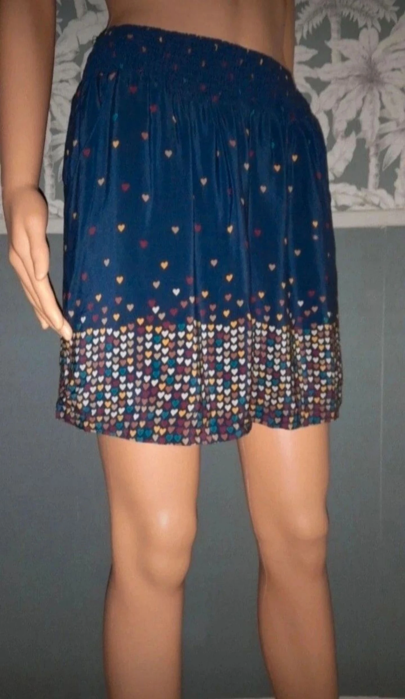 Bel Air hearts skirt 100% silk size 1 – photo 4